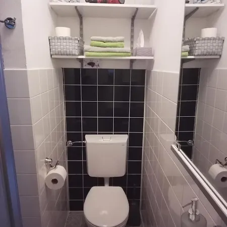 Unter Der Limburg In Bad Duerkheim-hausen Apartment