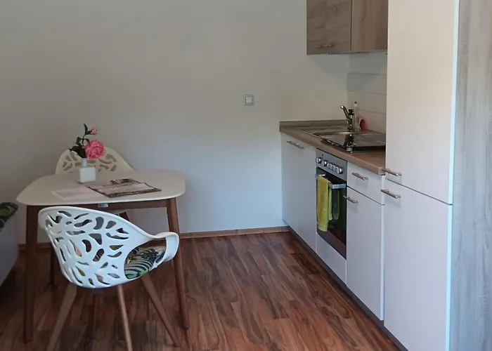 Unter Der Limburg In Bad Duerkheim-hausen